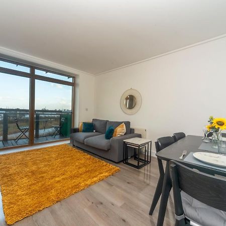Pass The Keys Riverside Amazing Flat In London Close To The O2 Eksteriør billede